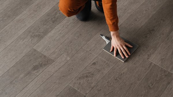 Comment choisir le parquet idéal pour votre intérieur